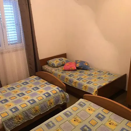 Kuca Za Odmor Neda Vinišće